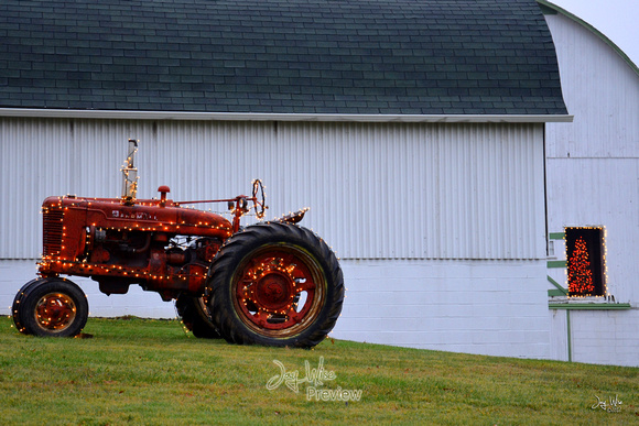 Festive Copley Township, Ohio