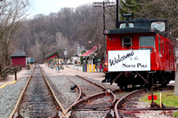 Festive Peninsula Lock 29